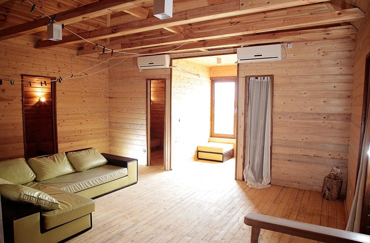 Old Fane'S Lodge Marasu 客房 照片